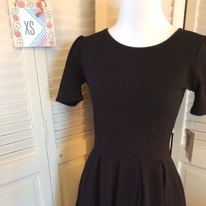 LuLaRoe Noir Amelia